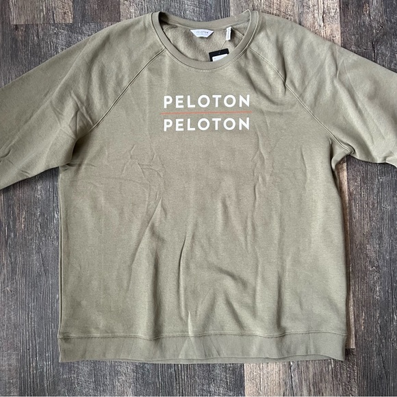NWT Peloton Crewneck Sweatshirt Size XXL - Picture 3 of 5